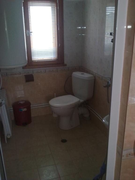 Guest House Ahp Mala Tsŭrkva Habitación foto